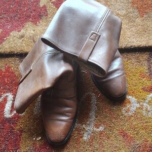 Women's  Brown Genuine Leather Boots!